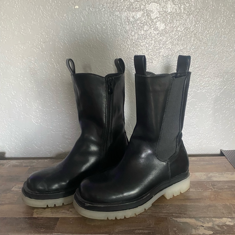 Black Leather Women's Boots